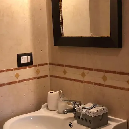 Palazzo Lussuoso 4 Stanze 4 Bagni Villa Racale