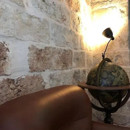 Palazzo Lussuoso 4 Stanze 4 Bagni *
