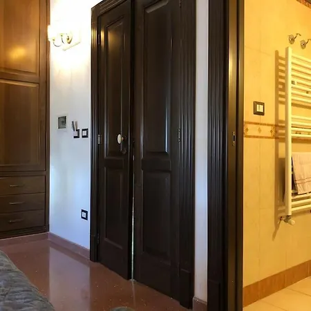 Palazzo Lussuoso 4 Stanze 4 Bagni Villa *